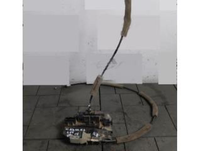 bontott NISSAN NAVARA Bal hátsó Ajtózár