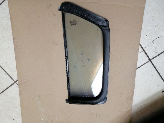 bontott NISSAN NAVARA Bal hátsó Fixüveg (Ajtóban)