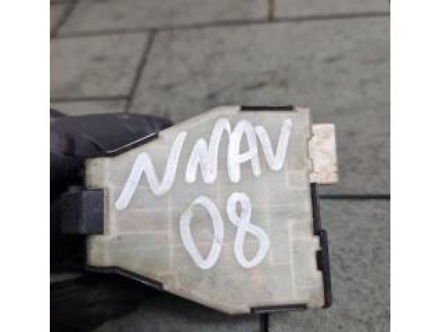 bontott NISSAN NAVARA Bal Kormánykapcsoló Irányjelző