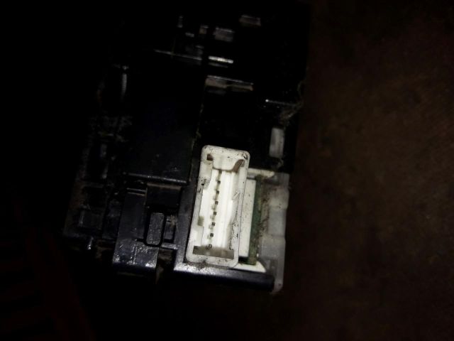 bontott NISSAN NAVARA Bal Kormánykapcsoló Irányjelző