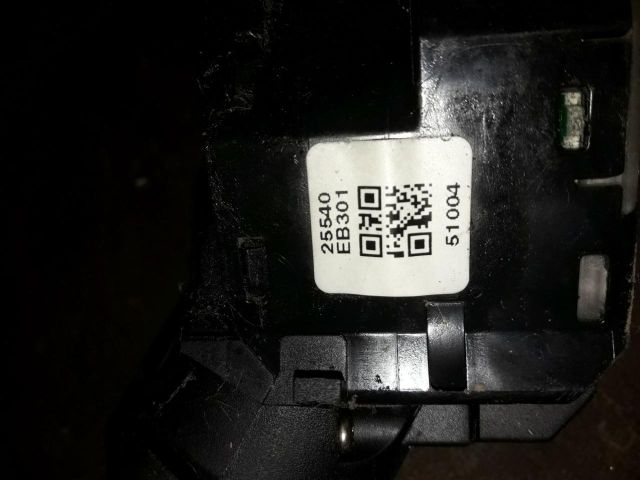 bontott NISSAN NAVARA Bal Kormánykapcsoló Irányjelző