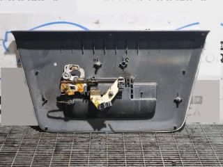 bontott NISSAN NAVARA Csomagtérajtó Kilincs