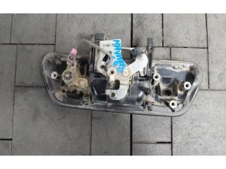 bontott NISSAN NAVARA Csomagtérajtó Kilincs