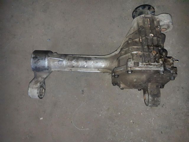 bontott NISSAN NAVARA Első Differenciálmű