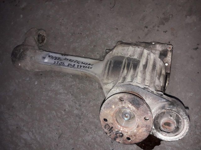 bontott NISSAN NAVARA Első Differenciálmű