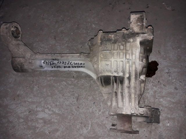 bontott NISSAN NAVARA Első Differenciálmű