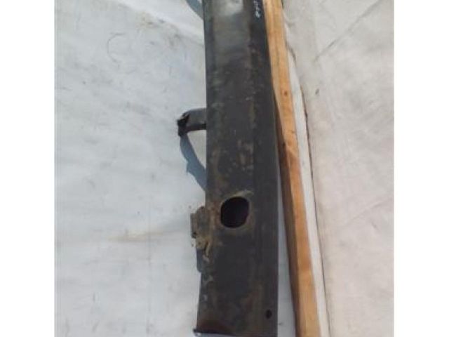 bontott NISSAN NAVARA Első Lökhárító Merevítő (Fém)