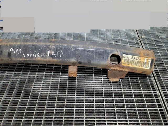 bontott NISSAN NAVARA Első Lökhárító Merevítő (Fém)