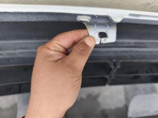 bontott NISSAN NAVARA Első Lökhárító (Üresen)