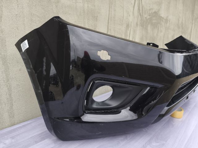 bontott NISSAN NAVARA Első Lökhárító (Üresen)