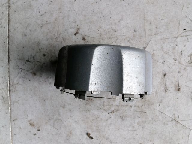 bontott NISSAN NAVARA Felniközép (1 db)