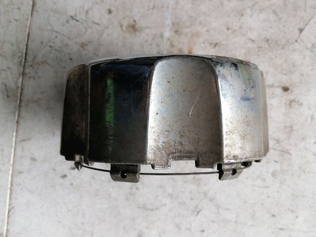 bontott NISSAN NAVARA Felniközép (1 db)