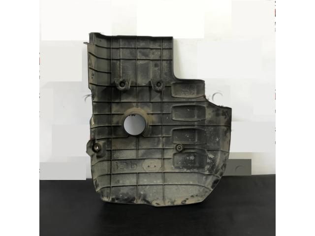 bontott NISSAN NAVARA Felső Hűtőburkolat