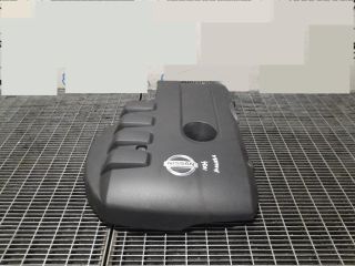 bontott NISSAN NAVARA Felső Hűtőburkolat