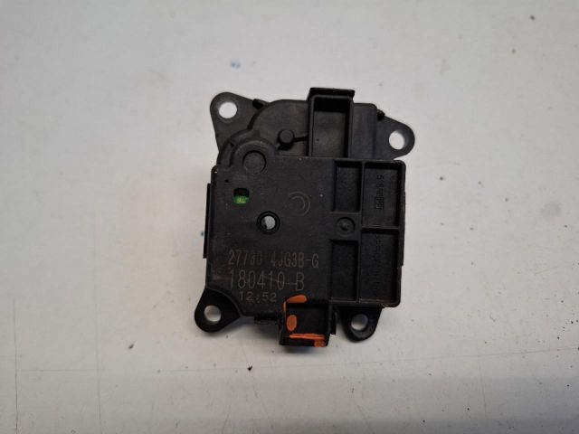 bontott NISSAN NAVARA Fűtés Állító Motor