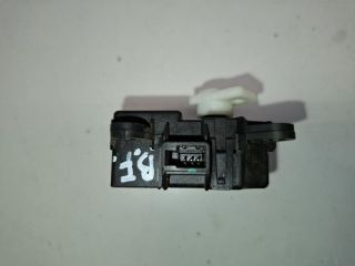 bontott NISSAN NAVARA Fűtés Állító Motor