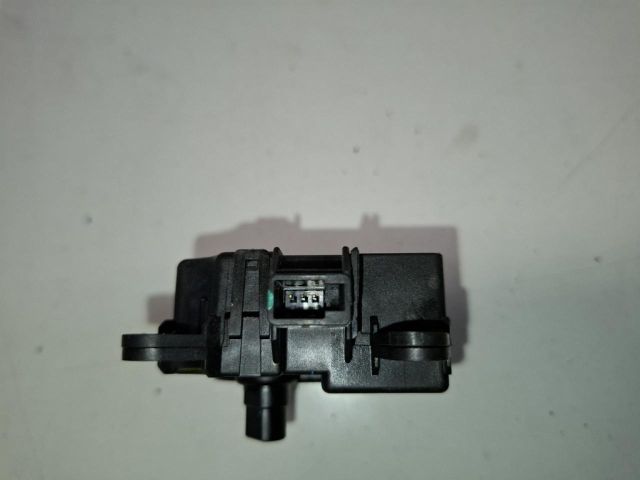 bontott NISSAN NAVARA Fűtés Állító Motor