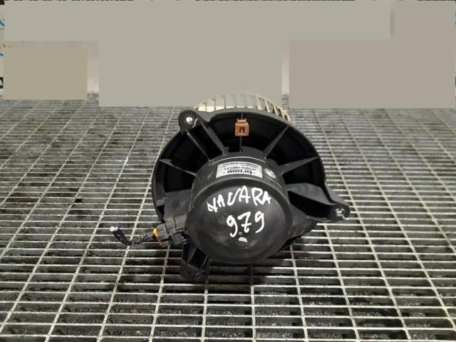 bontott NISSAN NAVARA Fűtőmotor (Klímás)