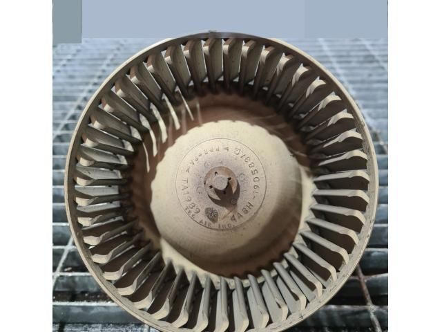 bontott NISSAN NAVARA Fűtőmotor (Klímás)