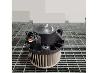 bontott NISSAN NAVARA Fűtőmotor (Klímás)