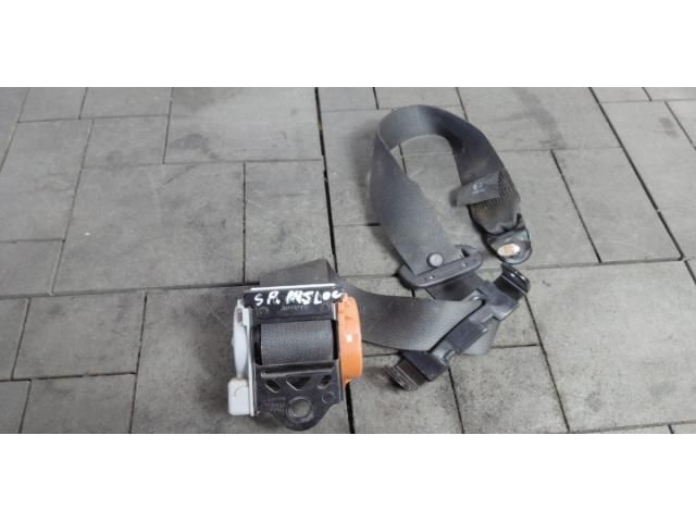 bontott NISSAN NAVARA Hátsó középső Biztonsági Öv