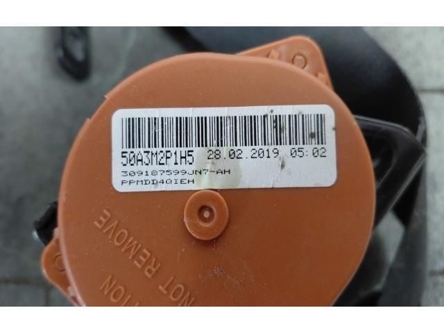 bontott NISSAN NAVARA Hátsó középső Biztonsági Öv