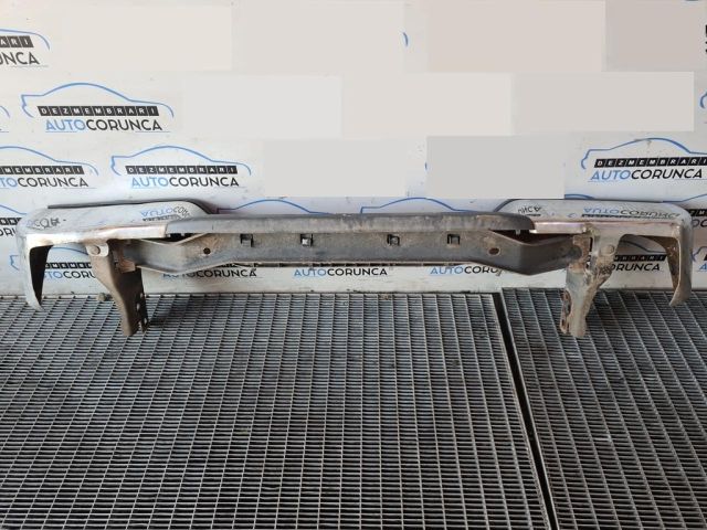 bontott NISSAN NAVARA Hátsó Lökhárító (Üresen)