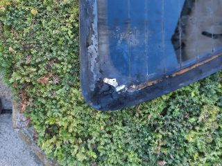 bontott NISSAN NAVARA Hátsó Szélvédő