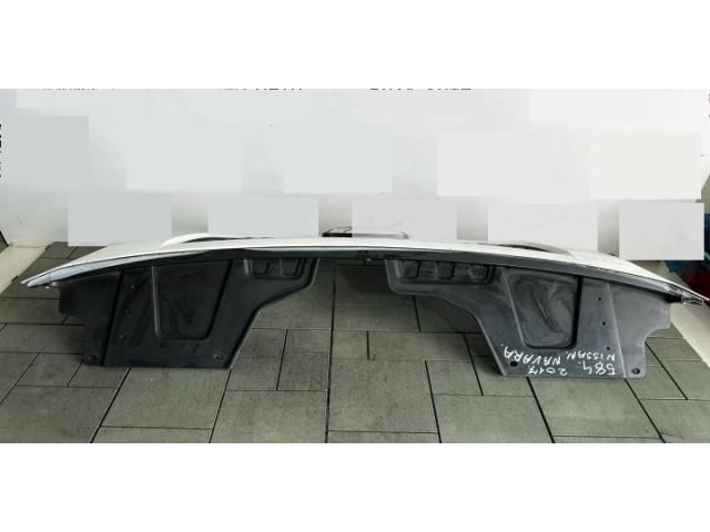 bontott NISSAN NAVARA Hűtőrács