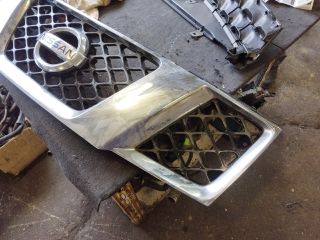 bontott NISSAN NAVARA Hűtőrács