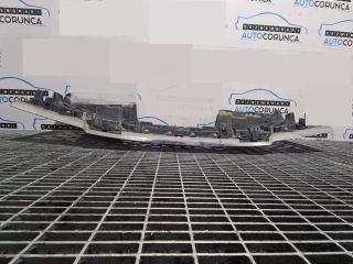 bontott NISSAN NAVARA Hűtőrács