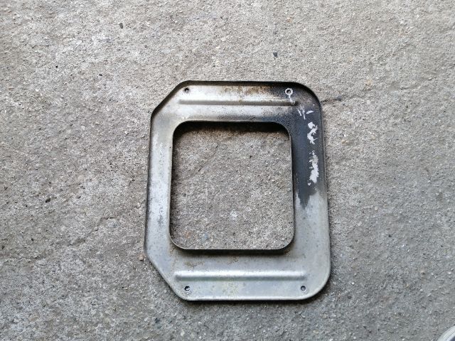 bontott NISSAN NAVARA Intercooler Tartó