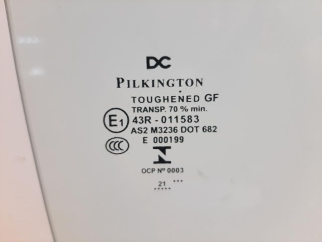 bontott NISSAN NAVARA Jobb első Ablak