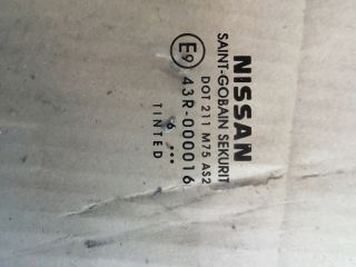 bontott NISSAN NAVARA Jobb első Ablak