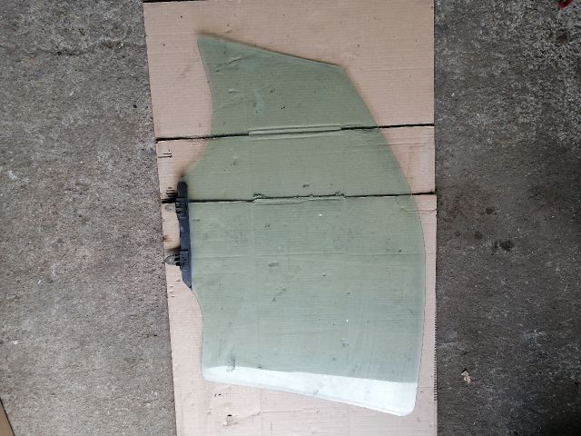 bontott NISSAN NAVARA Jobb első Ablak