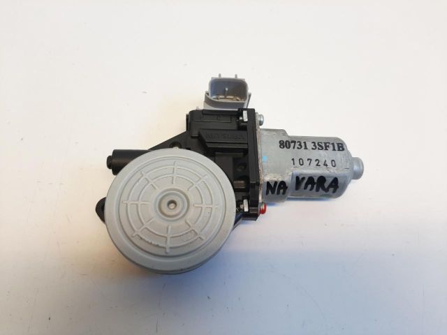 bontott NISSAN NAVARA Jobb első Ablakemelő Motor