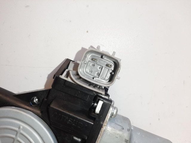 bontott NISSAN NAVARA Jobb első Ablakemelő Motor