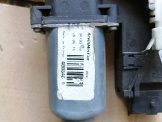 bontott NISSAN NAVARA Jobb első Ablakemelő Szerkezet (Elektromos)