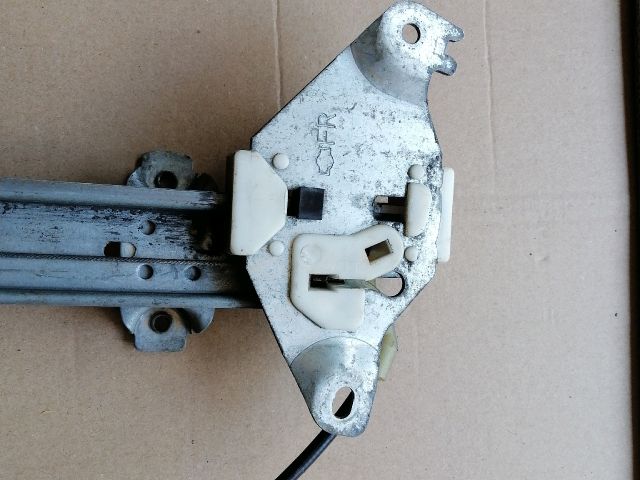 bontott NISSAN NAVARA Jobb első Ablakemelő Szerkezet (Elektromos)