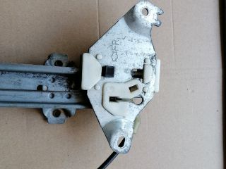 bontott NISSAN NAVARA Jobb első Ablakemelő Szerkezet (Elektromos)