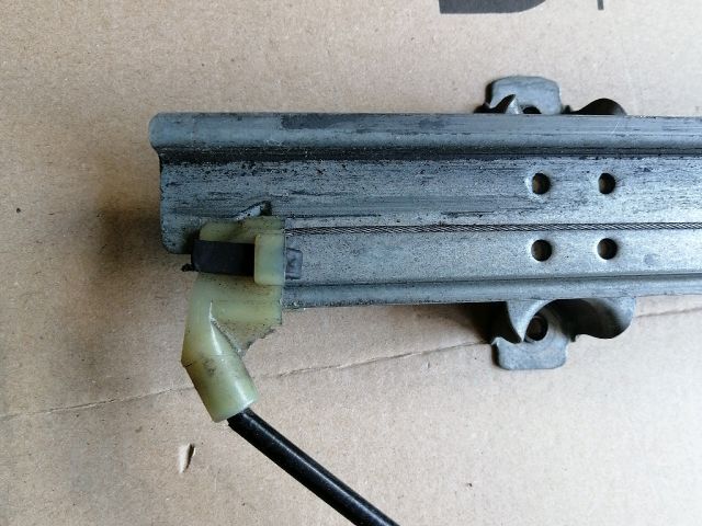 bontott NISSAN NAVARA Jobb első Ablakemelő Szerkezet (Elektromos)