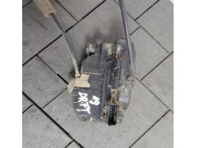 bontott NISSAN NAVARA Jobb első Ajtózár