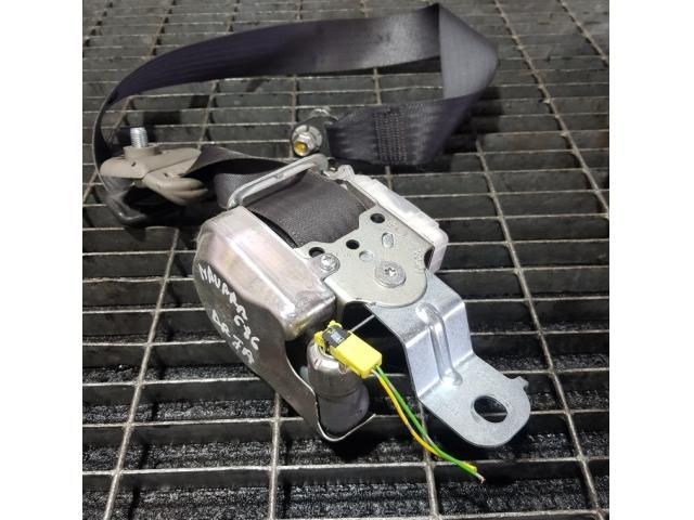 bontott NISSAN NAVARA Jobb első Biztonsági Öv