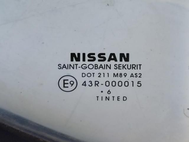 bontott NISSAN NAVARA Jobb hátsó Ablak