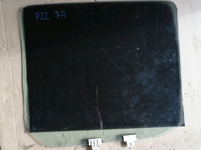 bontott NISSAN NAVARA Jobb hátsó Ablak