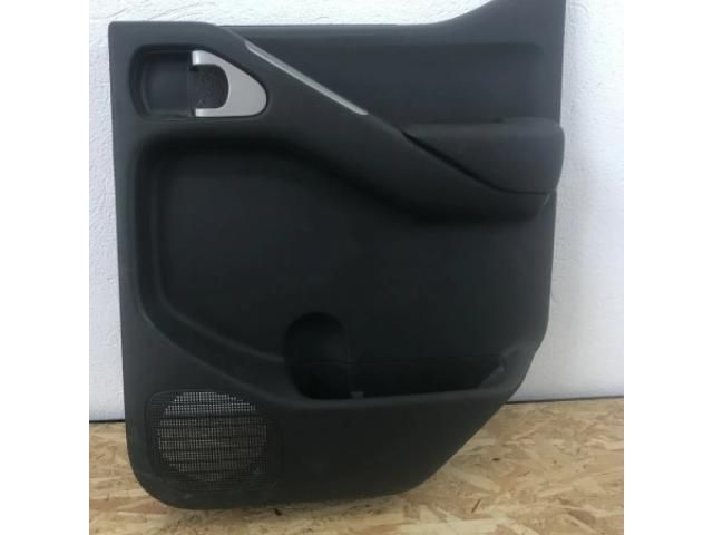 bontott NISSAN NAVARA Jobb hátsó Ajtó Kárpit