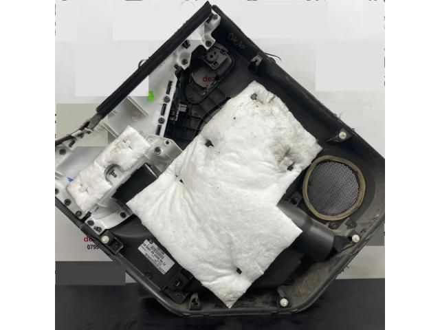 bontott NISSAN NAVARA Jobb hátsó Ajtó Kárpit