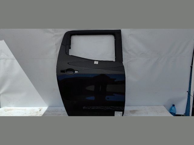 bontott NISSAN NAVARA Jobb hátsó Ajtó (Üres lemez)