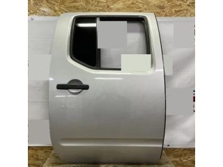 bontott NISSAN NAVARA Jobb hátsó Ajtó (Üres lemez)