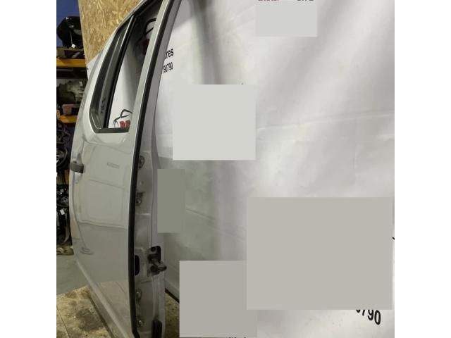 bontott NISSAN NAVARA Jobb hátsó Ajtó (Üres lemez)